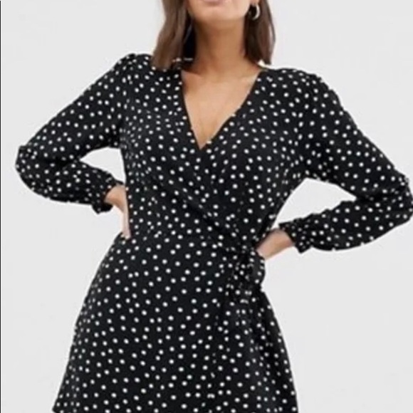 Abercrombie and Fitch Romper XSP - Picture 4 of 4